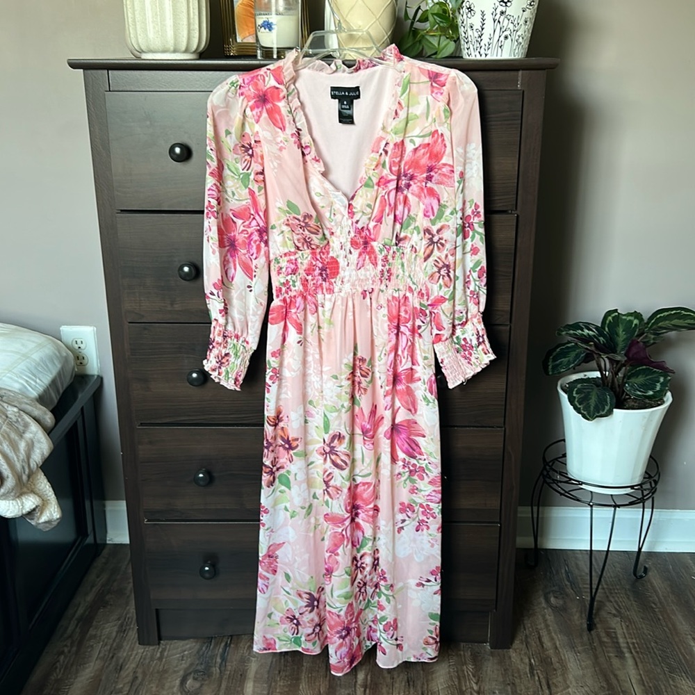 Stella & Julie - Floral Pink Dress